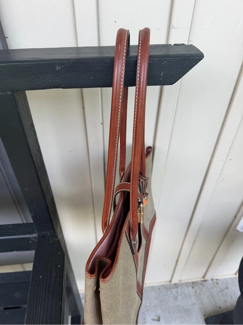 Dooney & Bourke dooney bourke